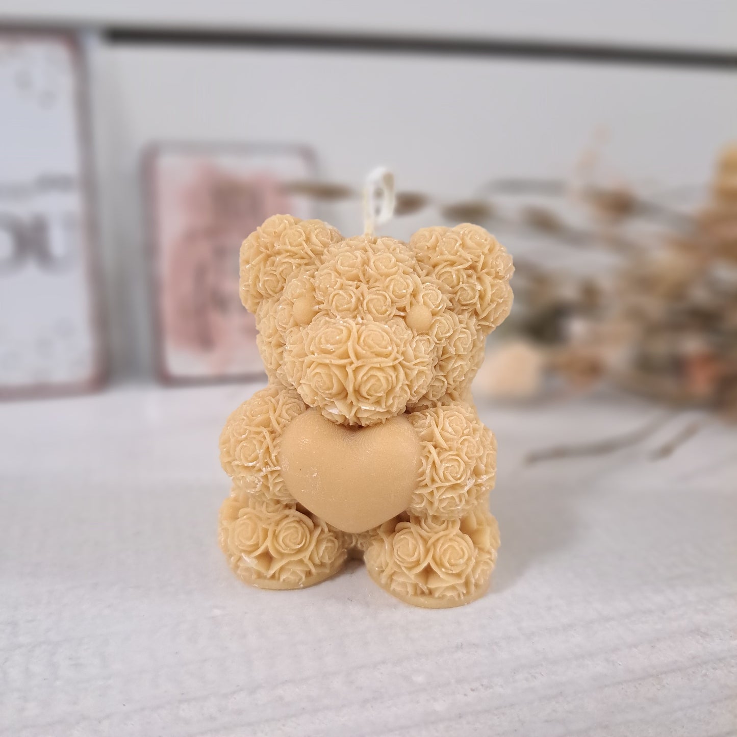 Kerze "Rosenbärchen", 6x5cm, 100% Rapswachs, PERSONALISIERBAR