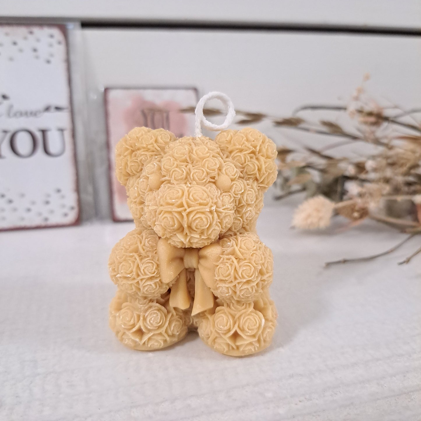 Kerze "Rosenbärchen", 6x5cm, 100% Rapswachs, PERSONALISIERBAR