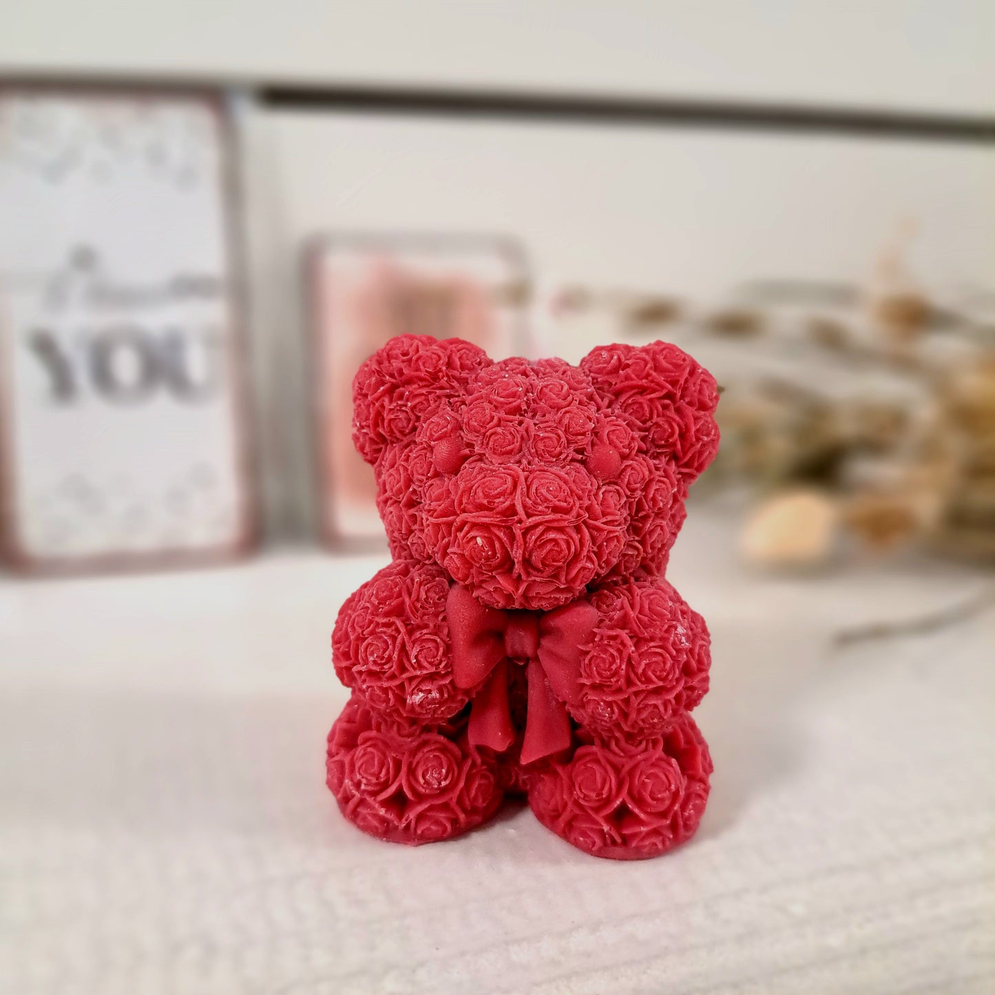 Kerze "Rosenbärchen", 6x5cm, 100% Rapswachs, PERSONALISIERBAR
