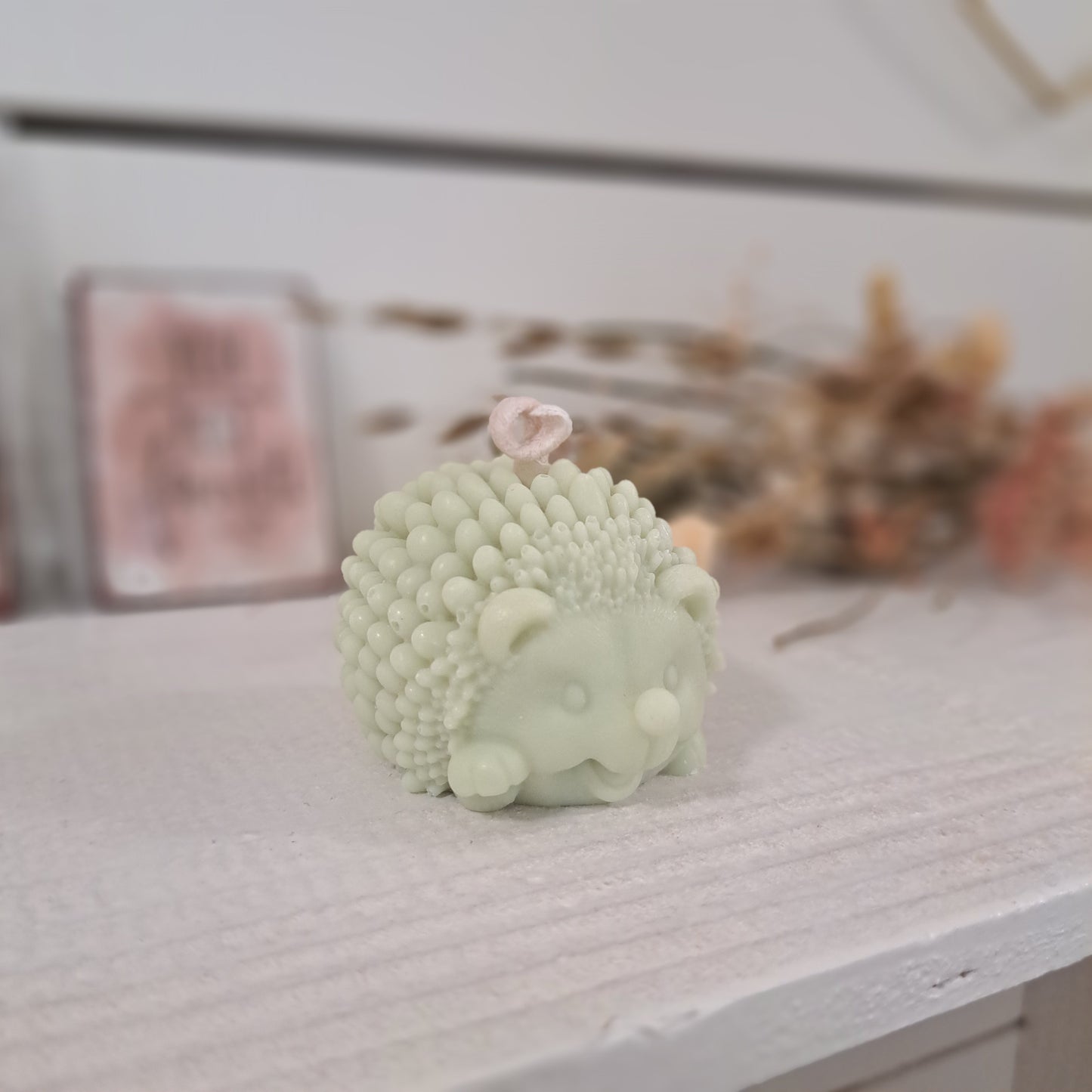 Kerze "Igel", 6x4,5cm, 100% Rapswachs, PERSONALISIERBAR