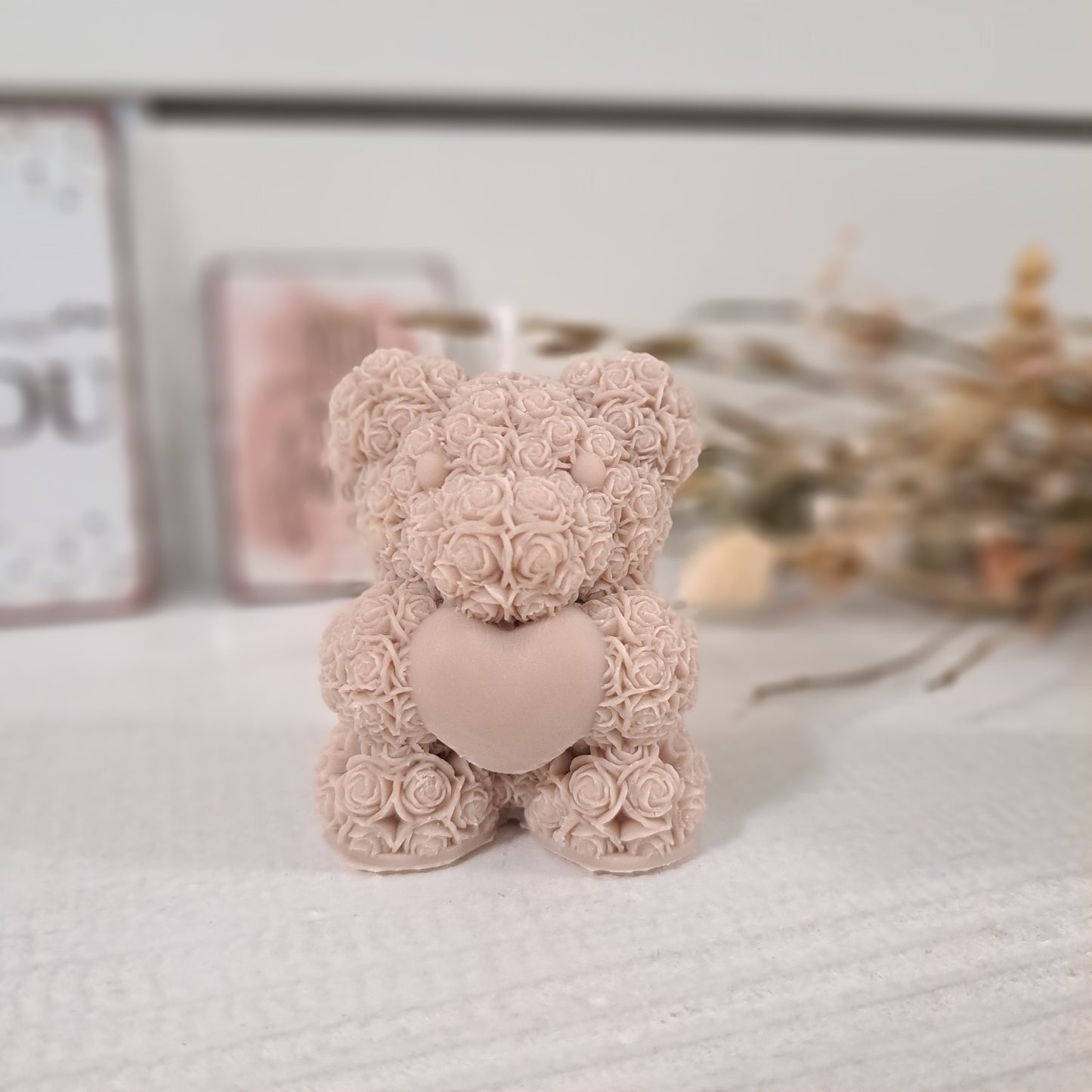 Kerze "Rosenbärchen", 6x5cm, 100% Rapswachs, PERSONALISIERBAR